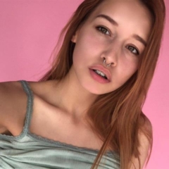 Ariella22